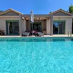 Eora Bungalows